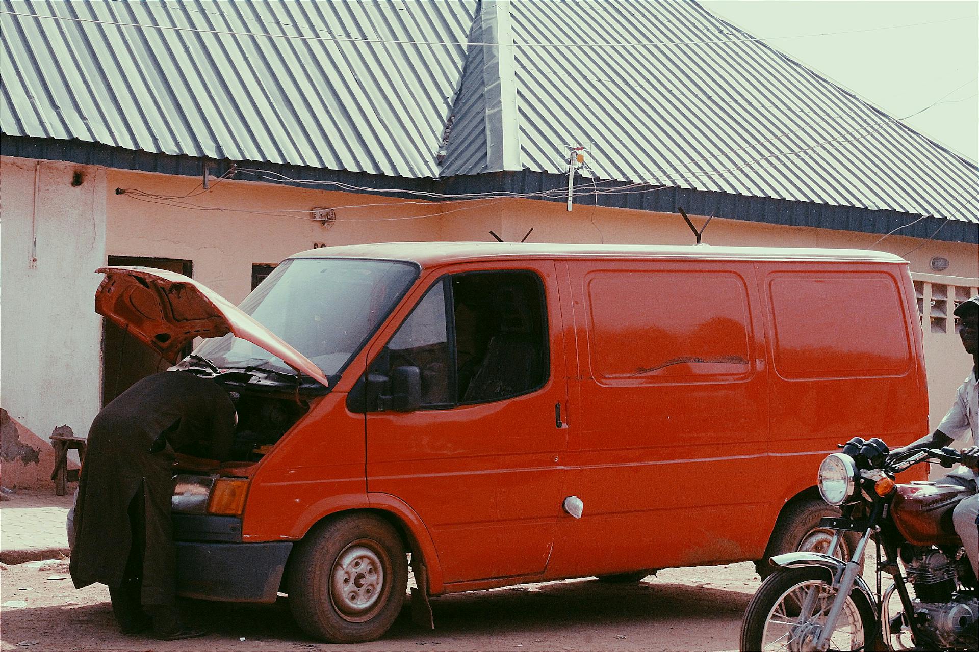 Mobile mechanic service vehicle on a city street in Oklahoma City